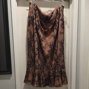 Elegant Lace Overlay Skirt - Black and Pink